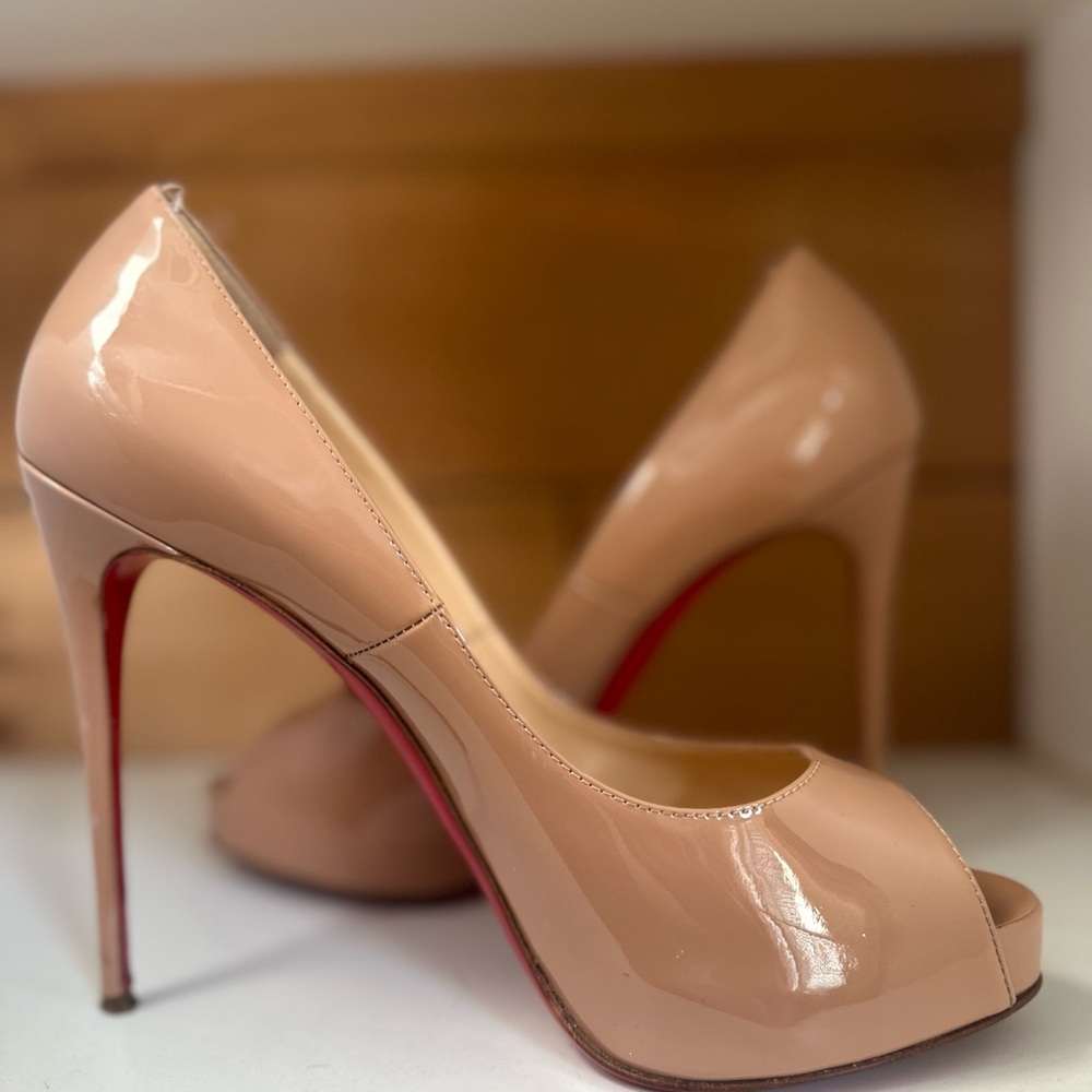 Christian Louboutin Very New Privé size 39, nude color peep toe - Picture 8 of 13